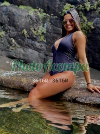 bruna-ninfeta-gostosa-bem-natural-com-oral-molhadinho-big-0