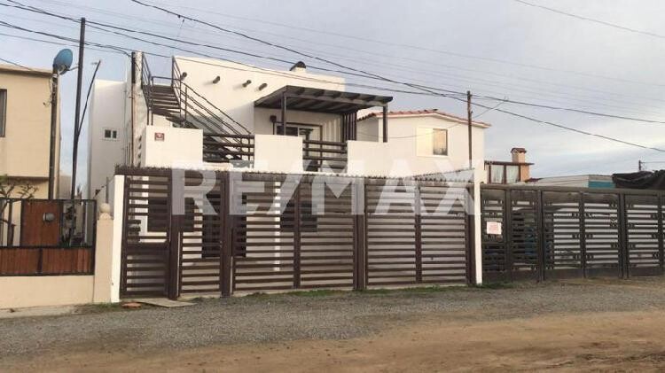 bonita-casa-en-venta-en-ex-ejido-chapultepec-en-ensenada-clasf-animales-big-0