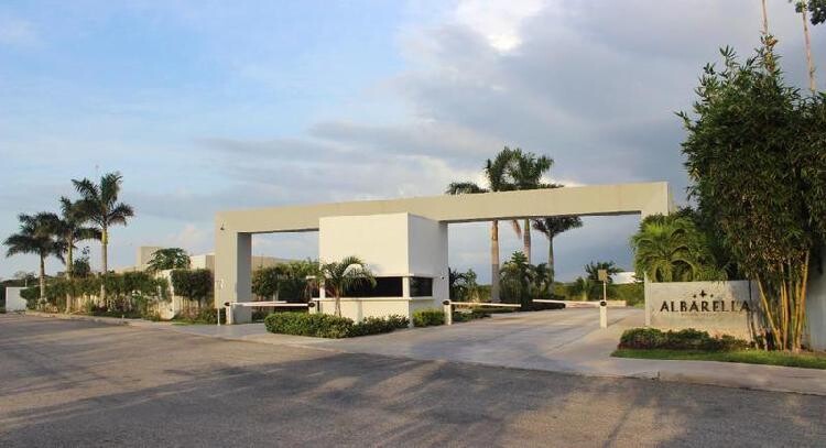 venta-casa-de-3-habitaciones-privada-albarella-en-en-merida-clasf-animales-big-0