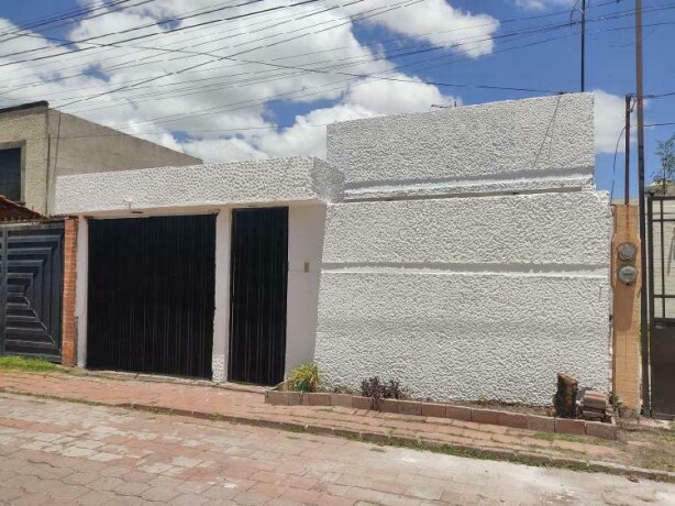 casa-en-venta-en-santa-monica-1a-seccion-en-queretaro-clasf-deportes-y-nautica-big-0