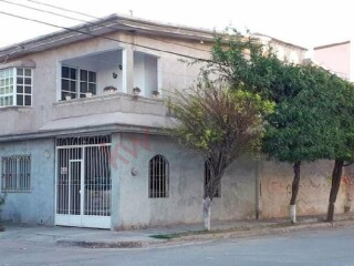 Casa en venta con recámara en planta baja, villas la en Torreón | Clasf formacion-y-libros