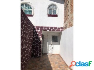 Se vende casa con local en León | Clasf inmobiliaria