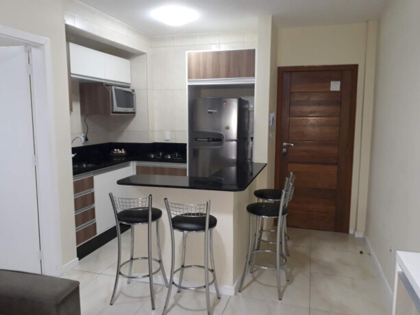 apartamento-de-temporada-em-centro-balneario-camboriu-santa-catarina-balneario-camboriu-otimo-apto-a-180-m-praia-cgaragem-promocao-2910-a-611-r-12500-big-0