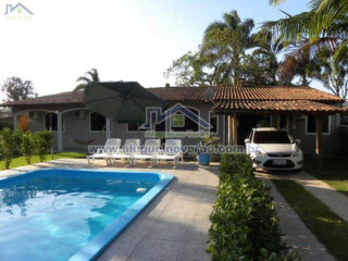 Casa de temporada em Praia de Ponta das Canas, Florianópolis Santa Catarina. Casas Praia de Ponta das Canas, Aluguel no Verão