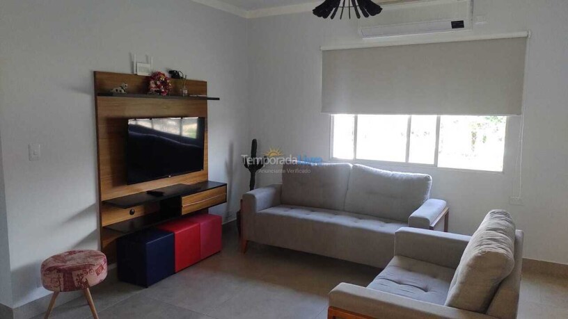 apartamento-em-enseada-guaruja-para-aluguel-de-temporada-145884-big-0