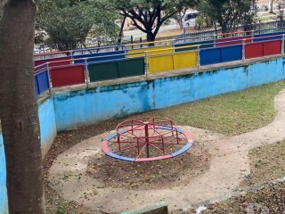 Limpeza de Terreno , em Escola Cachoeirinha, São Paulo - Serviços especializados 